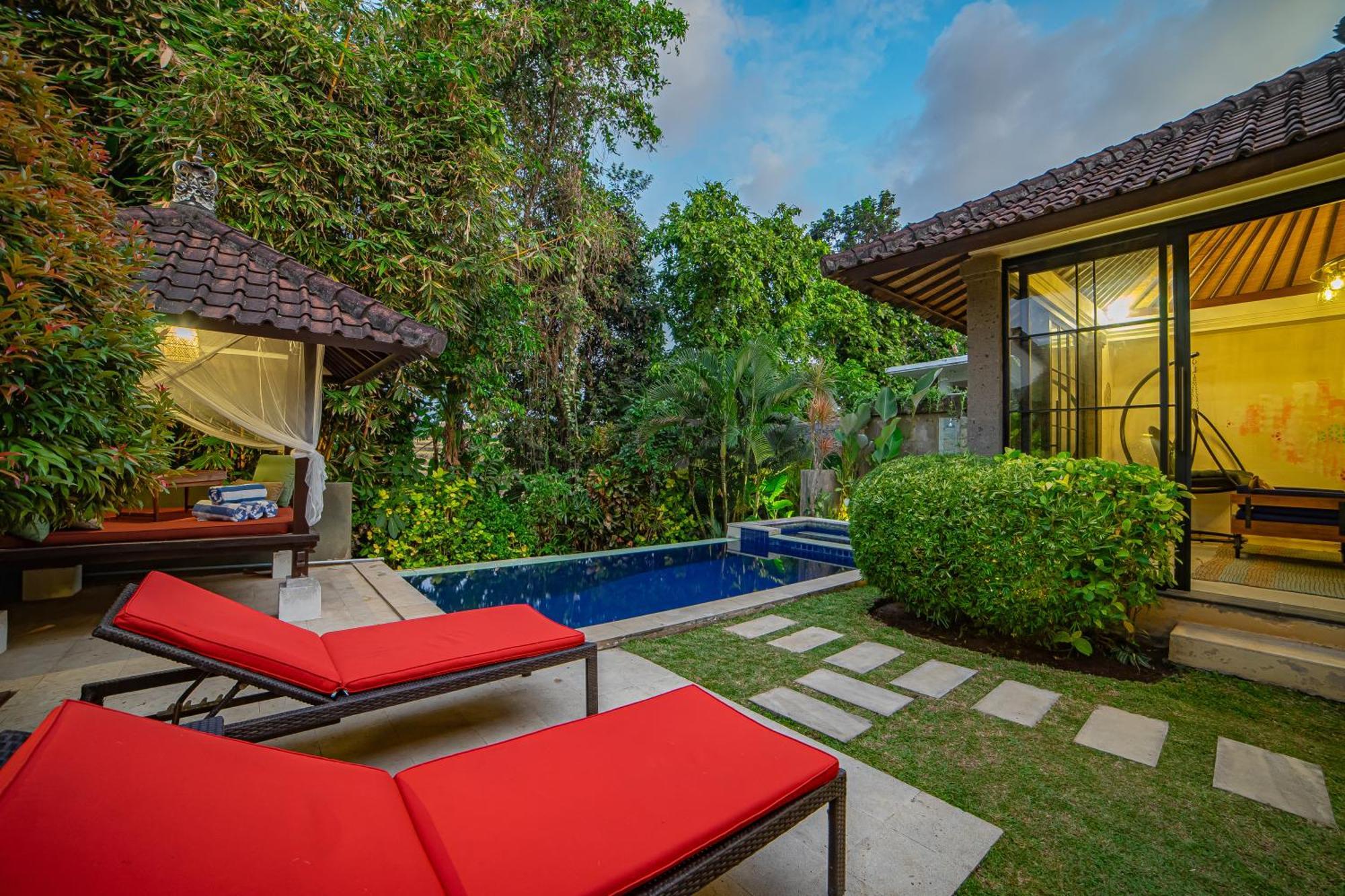 Villa Elysium Fields - Rustic Meets Industrial Chic Design Canggu  Exterior photo