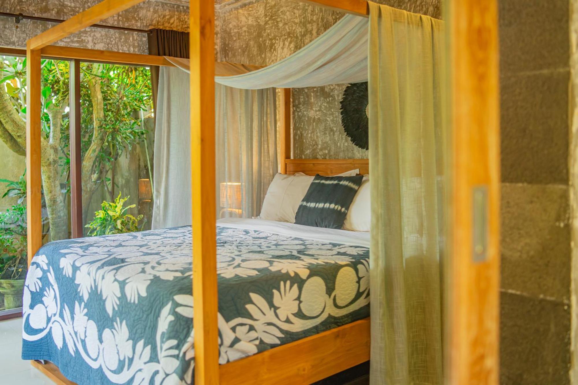Villa Elysium Fields - Rustic Meets Industrial Chic Design Canggu  Exterior photo